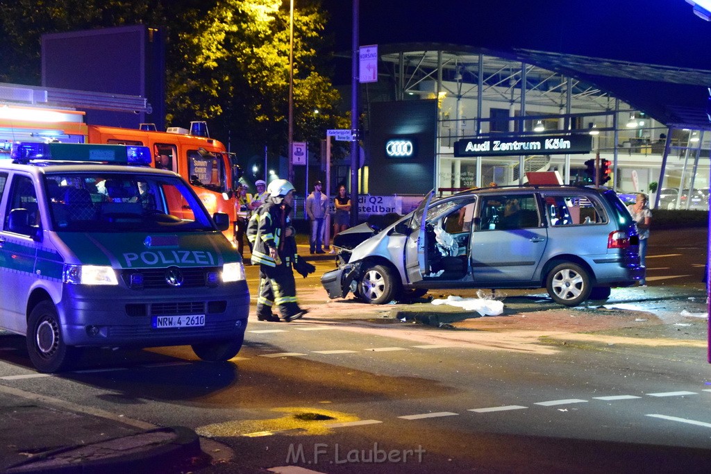 Schwerer VU Koeln Raderthal Bonnerstr Raderthalguertel P097.JPG - Miklos Laubert